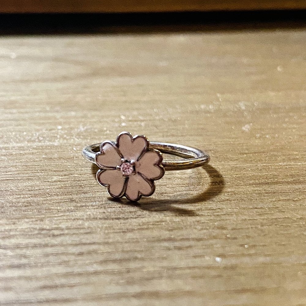 **RETIRED** PANDORA Primrose White Flower 925 Sterling Silver Ring with CZ - 9